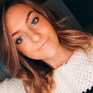 Meet your Posher, Caitlyn